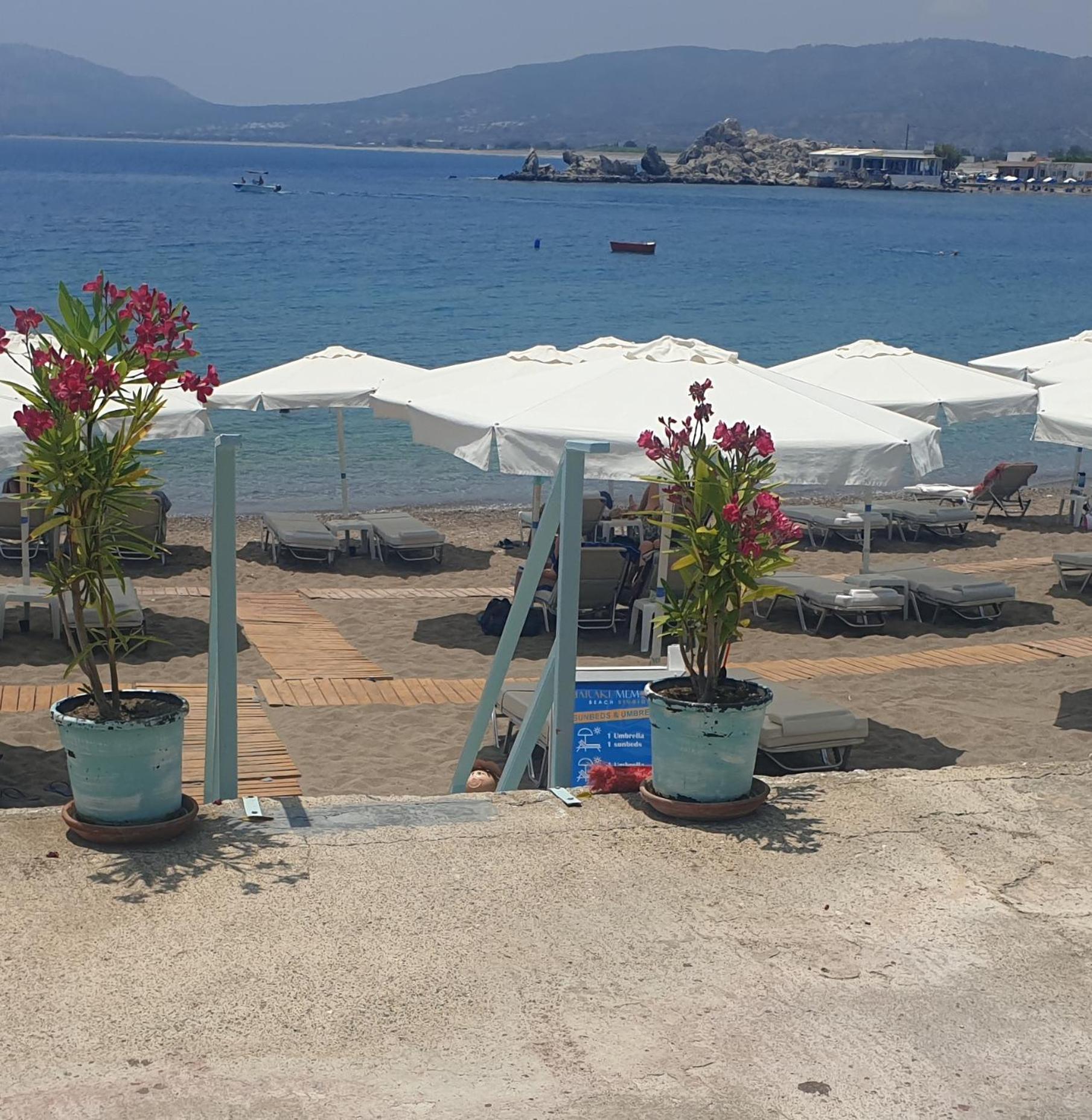 Haraki Memories Beach Studios Екстер'єр фото